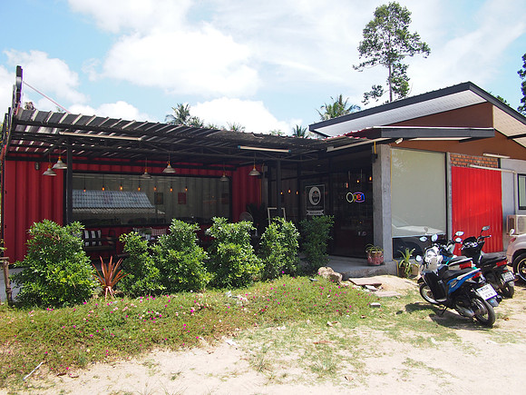 P3083041-luna-cafe