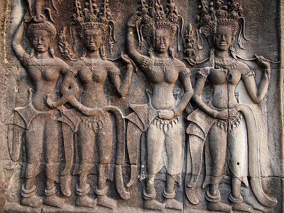P2131703-women
