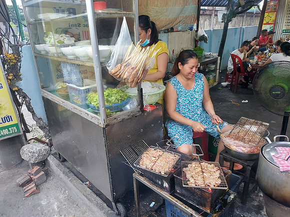 20220625_173031-bun-thit-nuong
