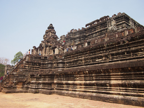 P2131794-baphuon