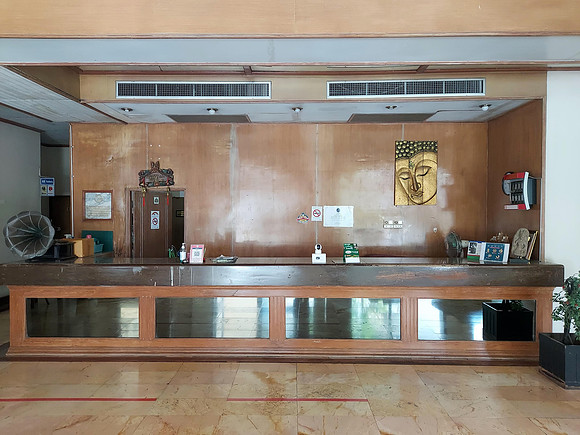 20230603_092730-samainiyom-hotel-reception