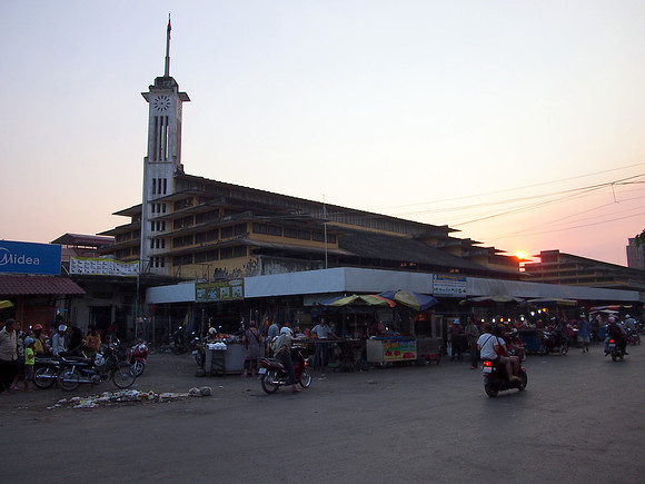 P2182128-market-at-sunset