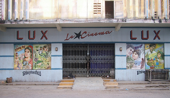 P2192204-le-cinema-lux