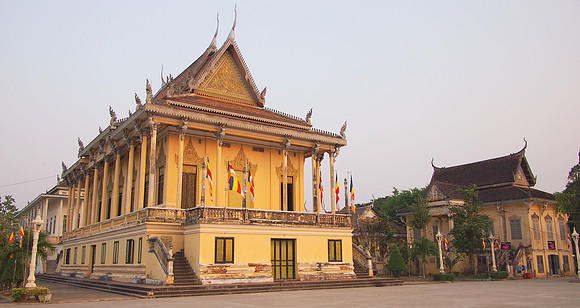 P2222416-wat-bovil-battambang