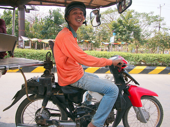 P2242570-chatty-tuk-tuk-driver