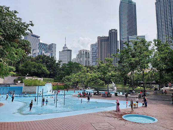 20220710_143724-klcc-pool
