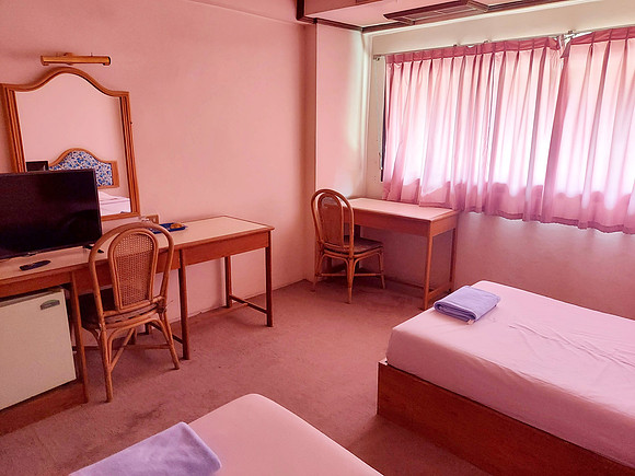 20230602_143820-samainiyom-hotel-room