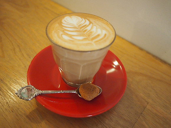 P2141886-the-little-red-fox-latte