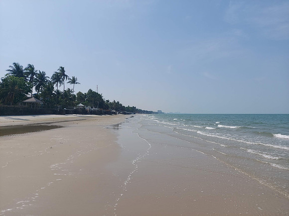 20230501_144101-beach-near-soi-51