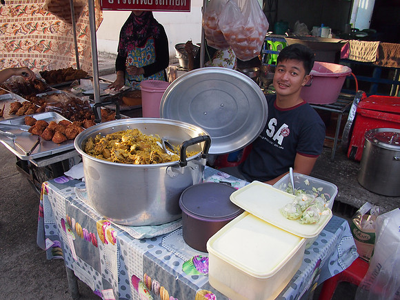 P3133391-night-market-chicken
