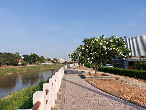 20230603_171342-riverwalk