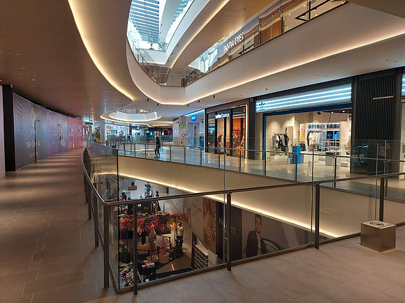 20220709_111444-lalaport-mall