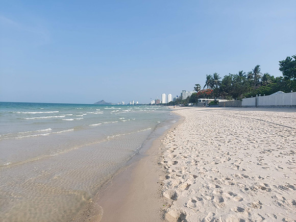 20230517_161834-hua-hin-beach