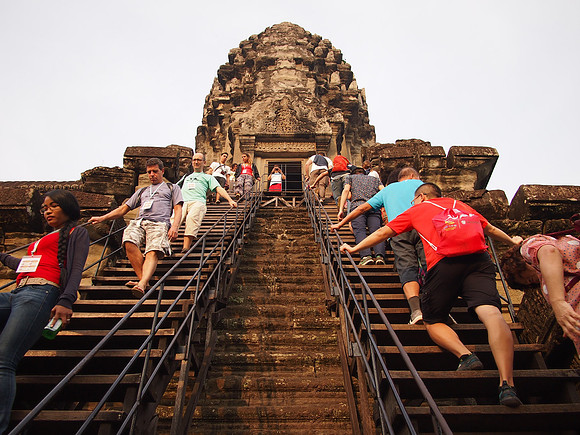 P2131705-bakan-stairs