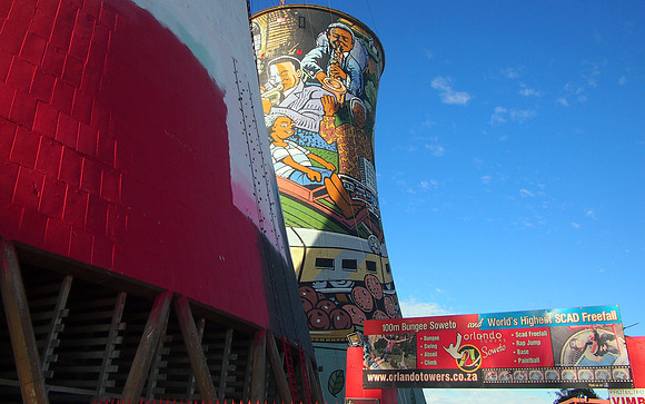 P4305802-bungee-soweto