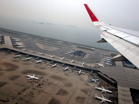 P4014245-hkg-aerial-view