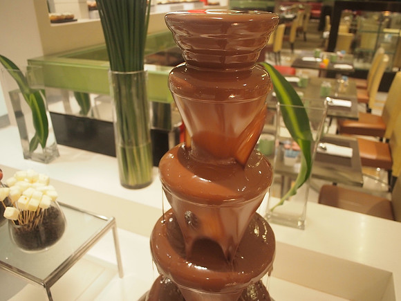 P4024296-chocolate-fountain