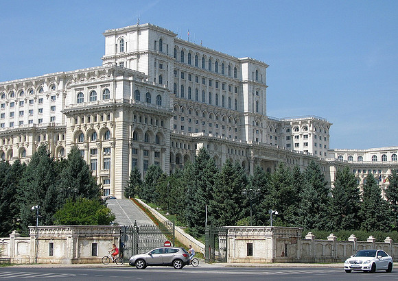 bucharest-peoples-house