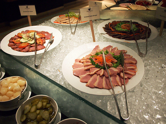 P4074721-cold-meats