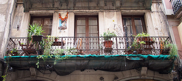P4285585-balcony