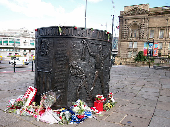 P4165211-hillsborough-memorial