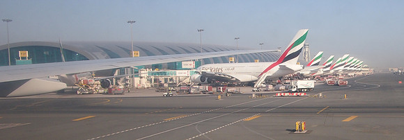 P4295643-emirates-at-dubai