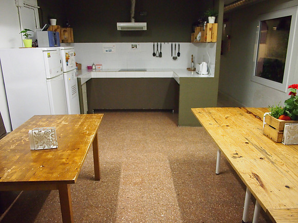 P4225510-gracia-kitchen
