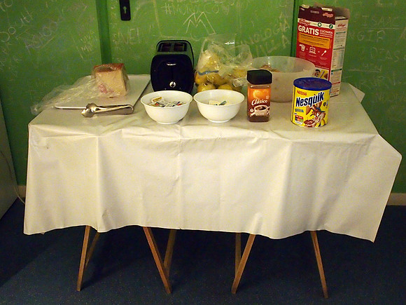 P4265548-dream-cube-breakfast
