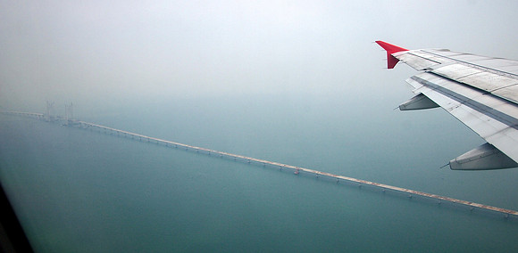 P3284034-hong-kong-macau-bridge