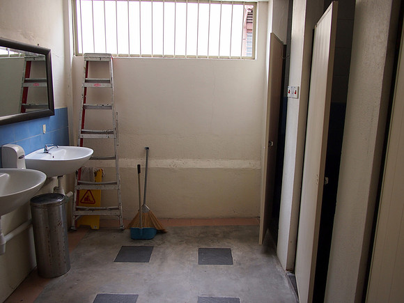P4024393-malabar-bathroom