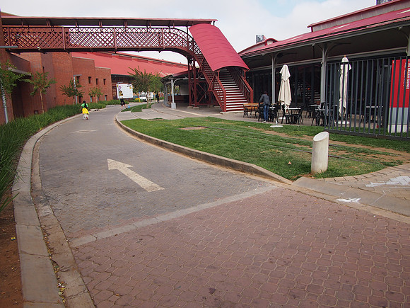 P5015834-newtown-old-station