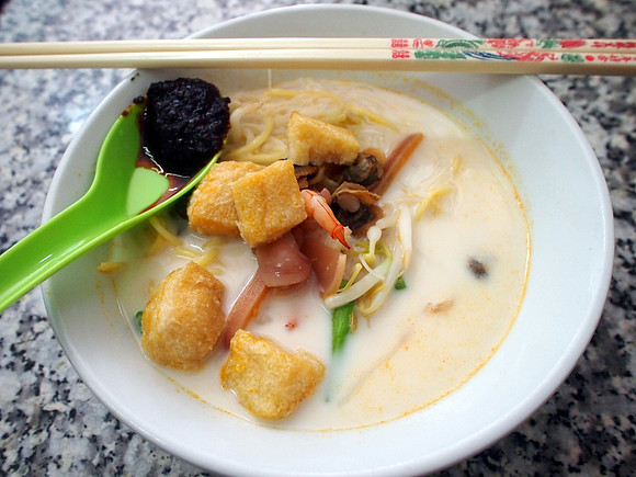 P4084797-curry-mee