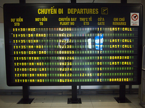 PC289386-domestic-departures