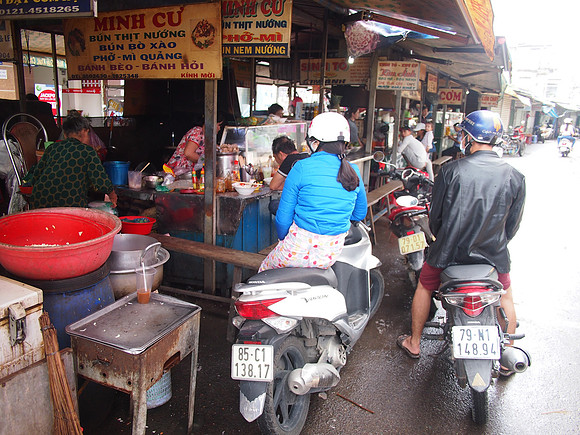 PC319651-cho-dam-food