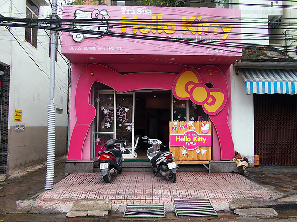 PC319667-hello-kitty