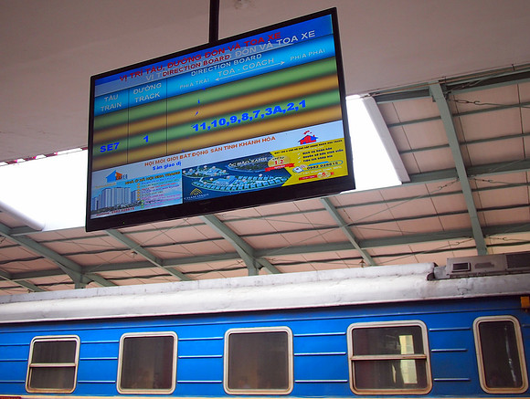 P1019696-train-information-nha-trang