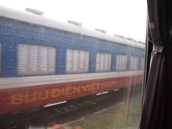 P1019725-passing-loop