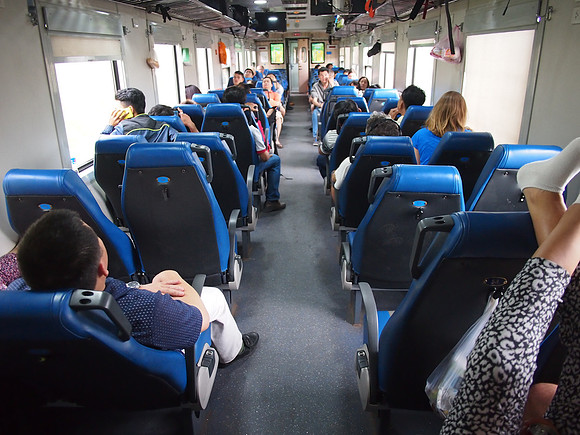 P1019730-soft-seats