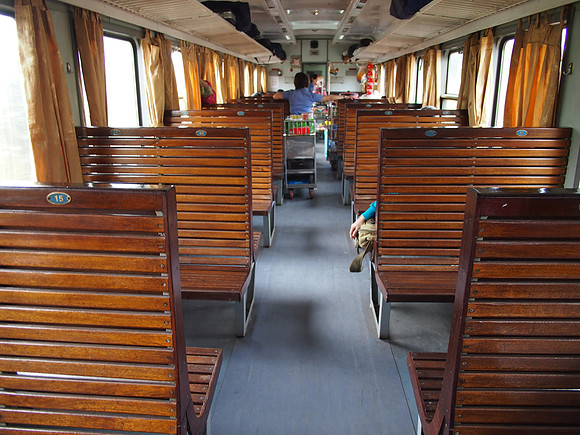 P1019732-hard-seats