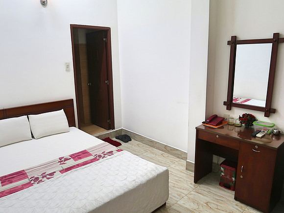 IMG_7606-song-hung-room