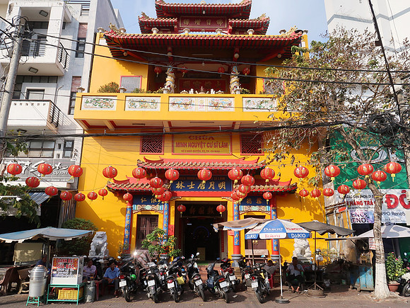 IMG_7620-chua-minh-nguyet-cu-si-lam