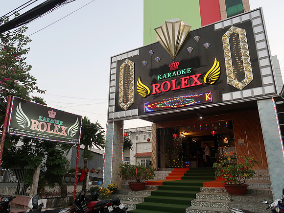 IMG_7874-karaoke-rolex