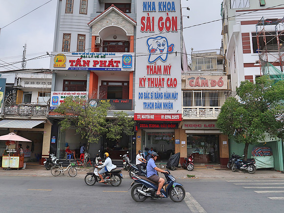 IMG_7970-nha-khoa-sai-gon
