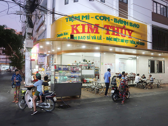 IMG_8069-kim-thuy
