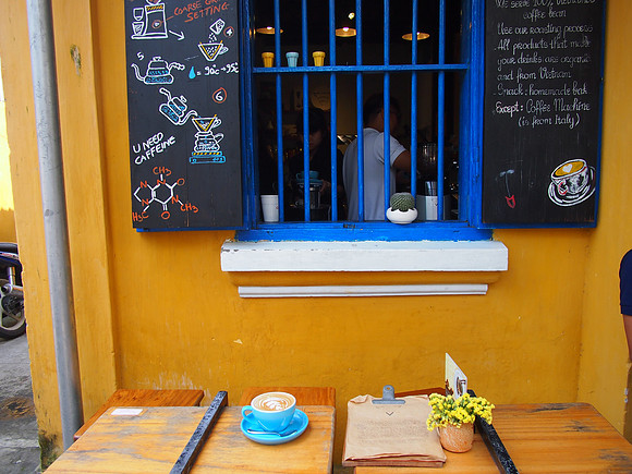 P3060348-espresso-station