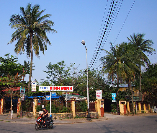 P3060361-hotel-binh-minh