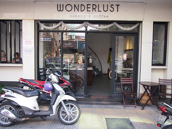 P3080489-wonderlust-cafe