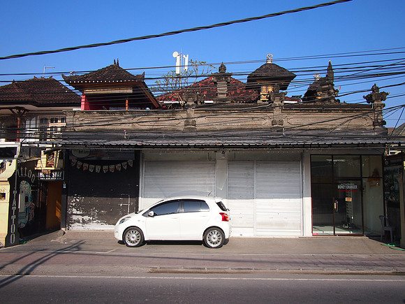 P3120697-homestay-front