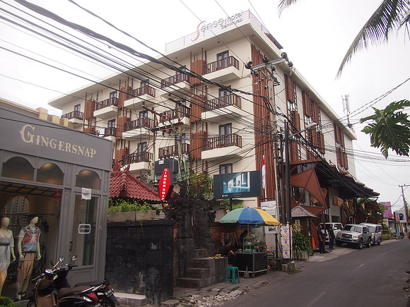P3120761-sense-hotel