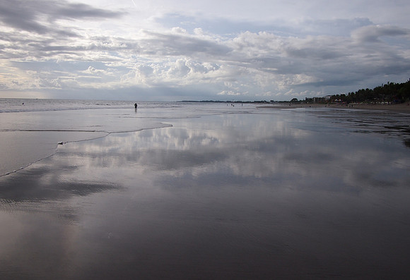 P3130799-beach-reflections